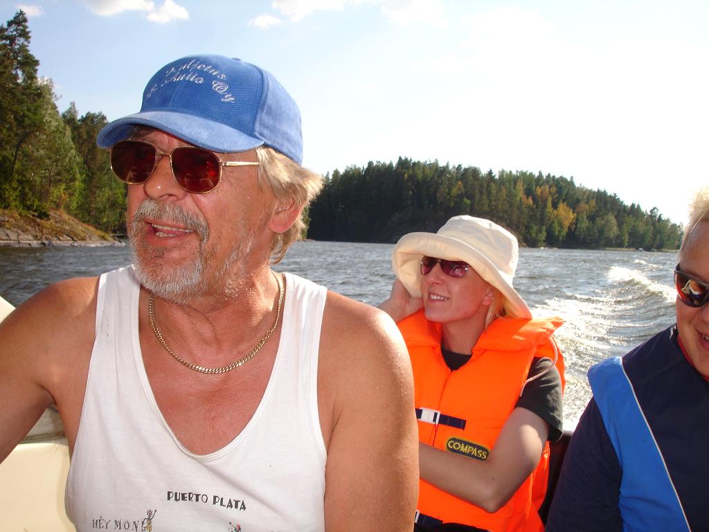 boating_in_finland.jpg